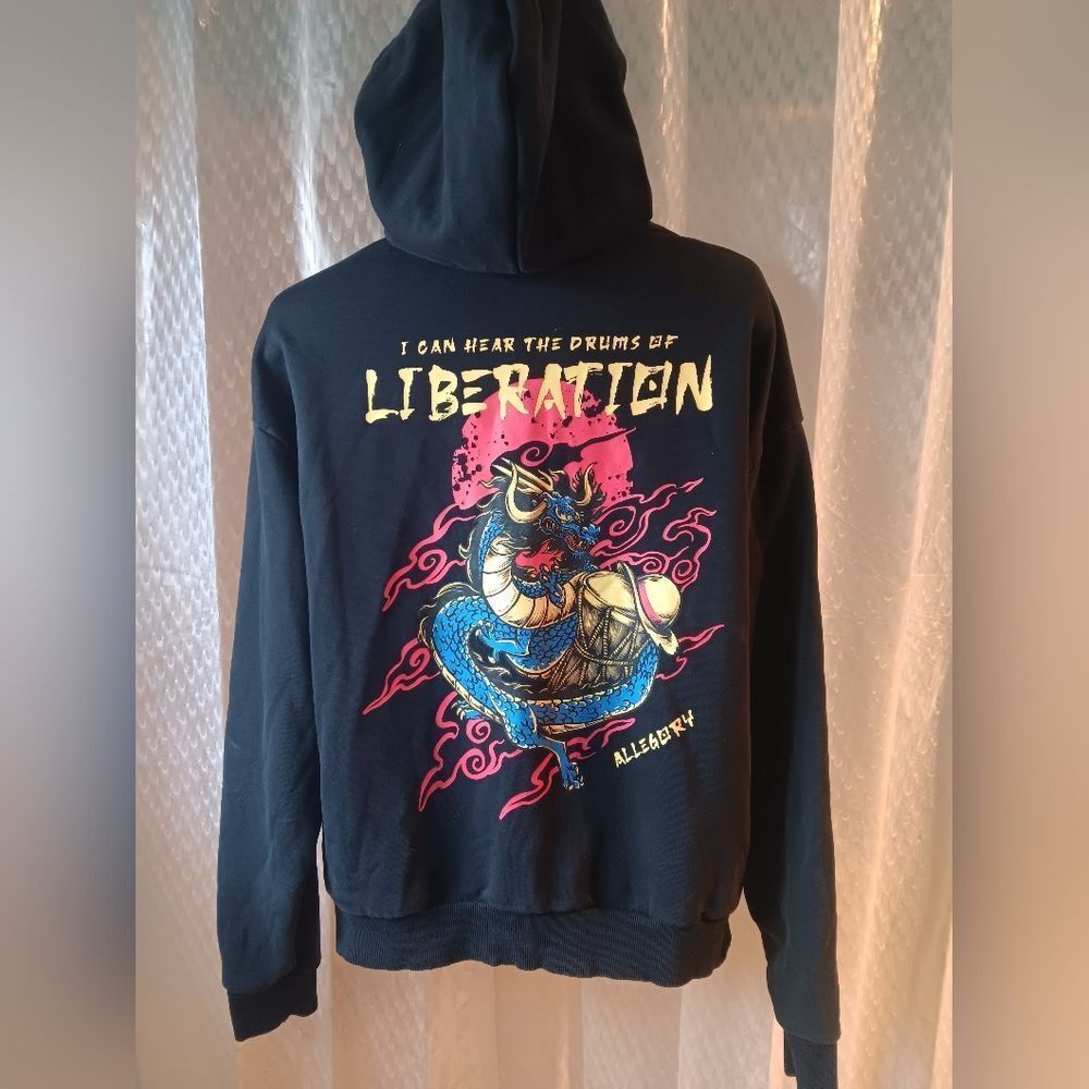 Allegory Hoodie Mens Black Liberation Graphic Hoodie Size L